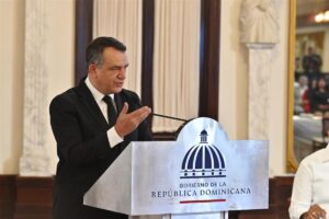 JCE liderará esfuerzo nacional contra el subregistro; renueva acuerdo con más de 15 instituciones img 20260619 wa0027