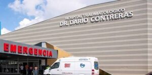 Hombre ultima una mujer en el área de emergencia del Hospital Darío Contrera images (5)
