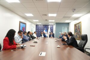 Gobierno y Anadegas acardaron un plazo de 30 días para buscar al problema 1000269232