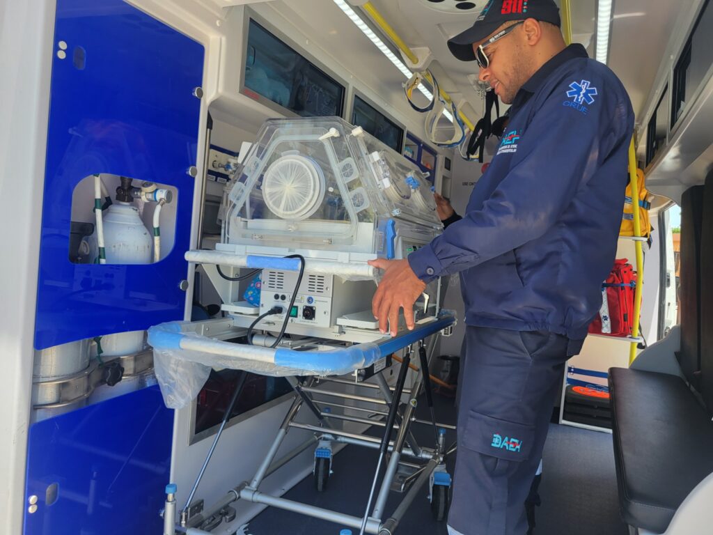 DAEH realiza más de 5 mil traslados neonatales e infantiles en primer semestre 2026; contribuyendo a la reducción de muertes 1000276365