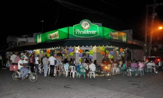 colmadon en dn de noche
