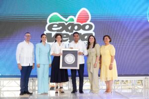 Dedican Expo Vega Real 2026 al ministro de Deportes Kelvin Cruz img 20260730 wa0086