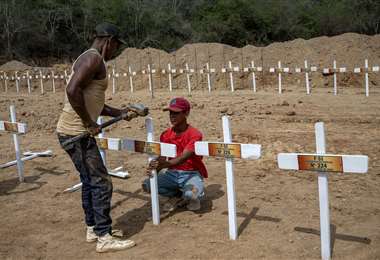 venezuela cementerio improvisado 1756569249 380x260