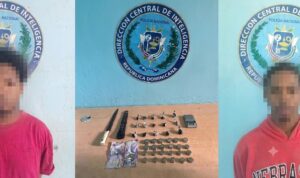 Policía Nacional apresa a dos personas por posesión de sustancias controladas en Pedernales img 20260827 wa0087